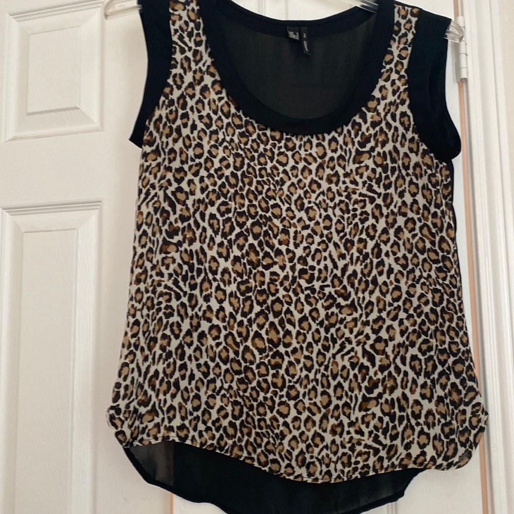 Leopard print tank with black trim size M by Mango suit